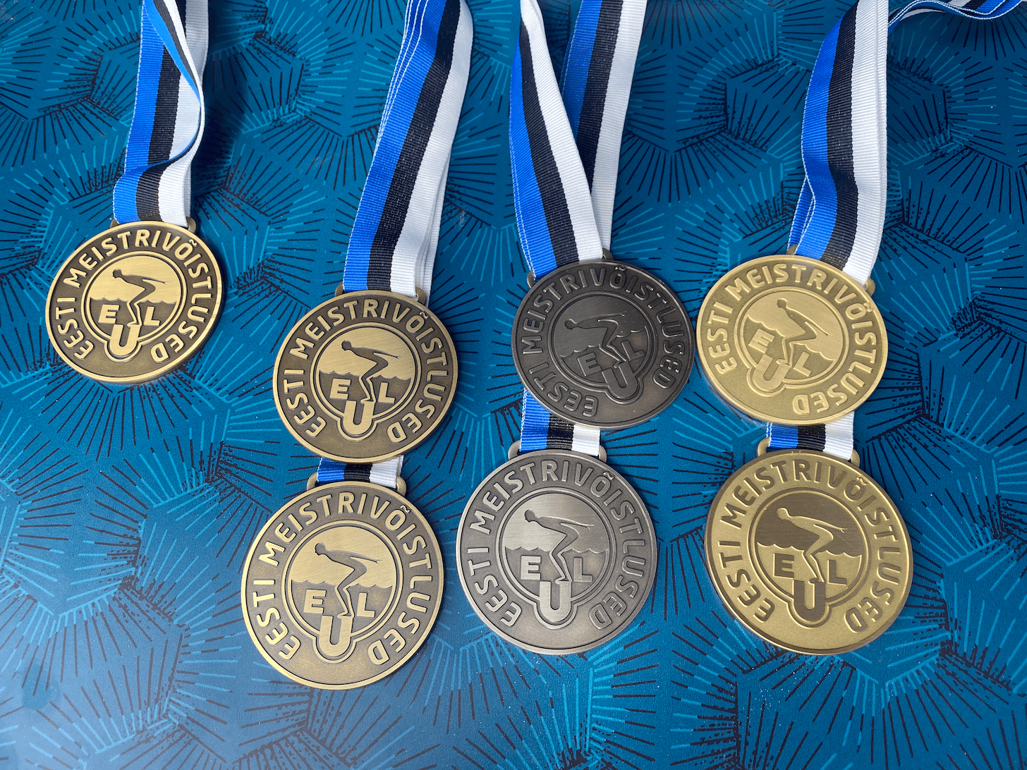 Kaare ja Paavo poodiumil Eesti avavee meistrivõistluse maratonujumise distantsil